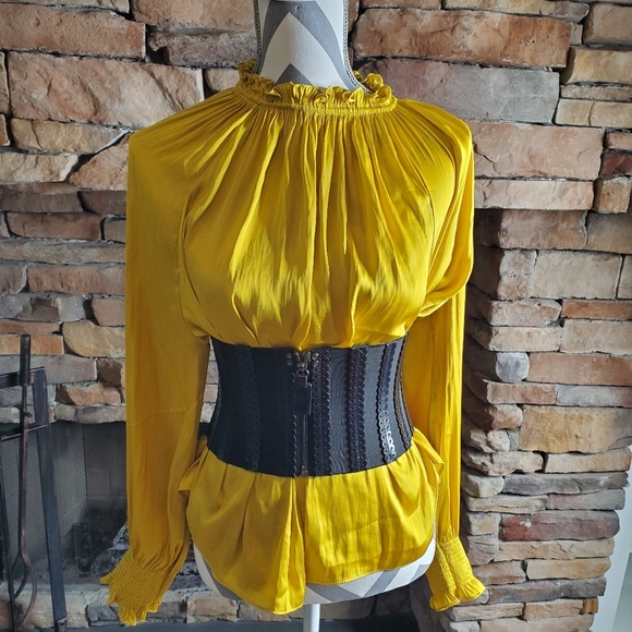 H&M Ruffle Collar Blouse SZ Med - Picture 1 of 6